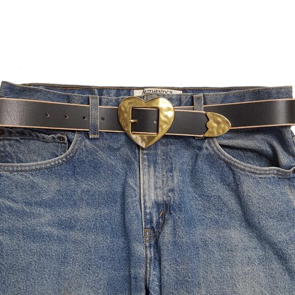 Vintage Love Heart Buckle Belt - Picture 3 of 3